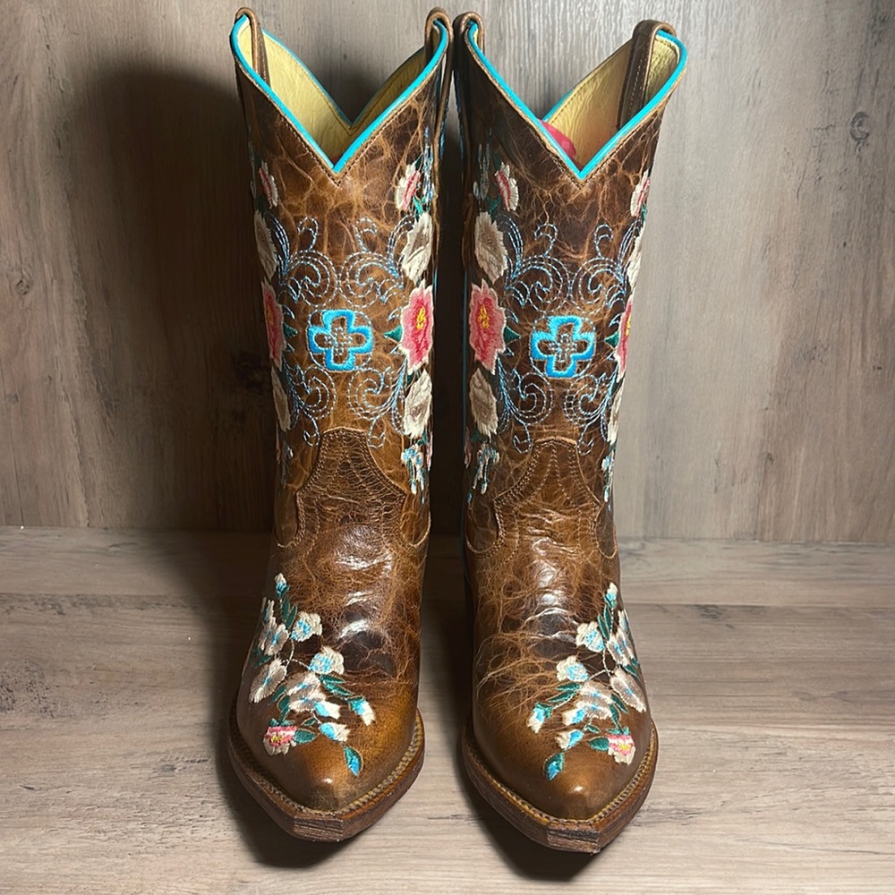 New Macie Bean kids boots size 1